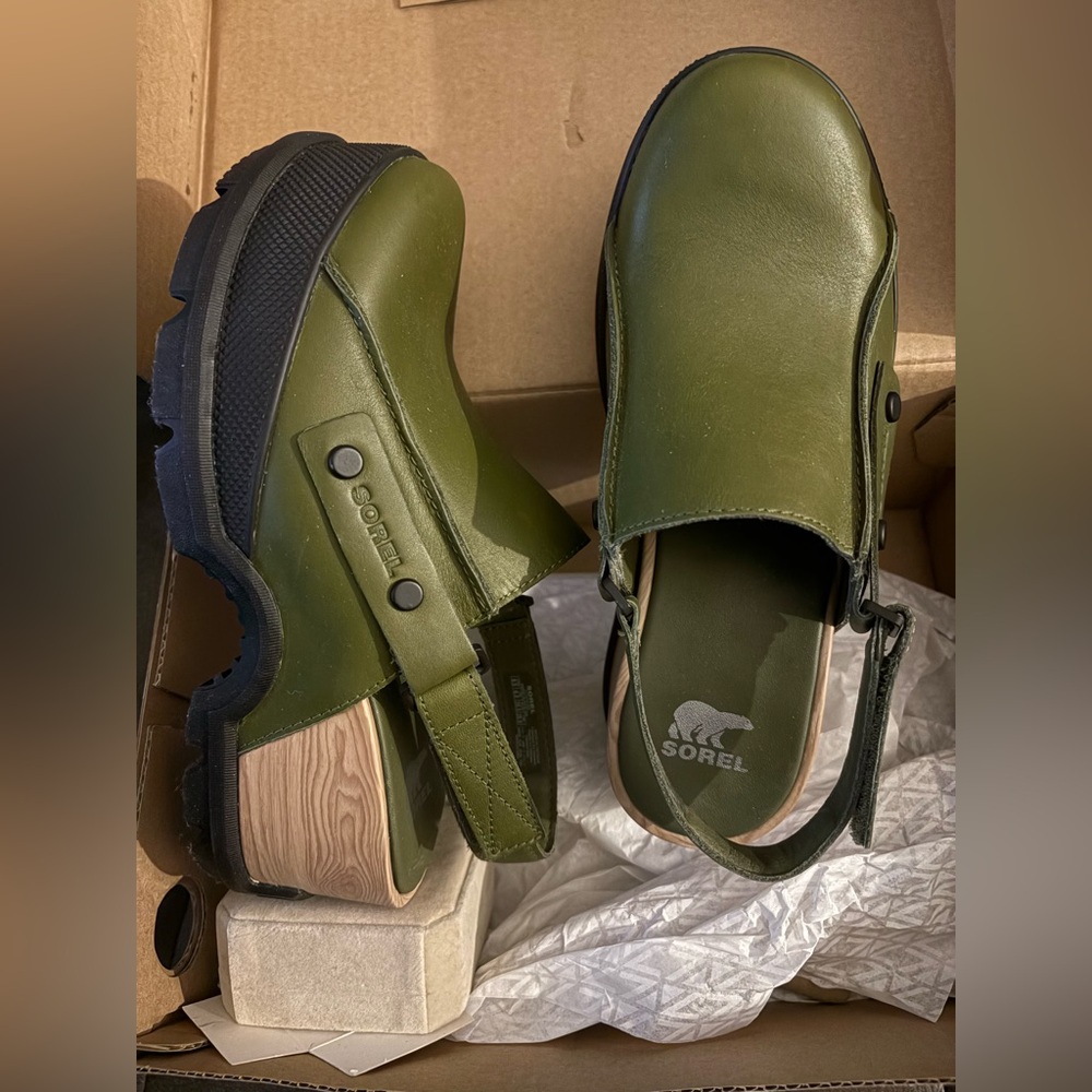 SOREL ROAM'N RBR Clog size 8.5
